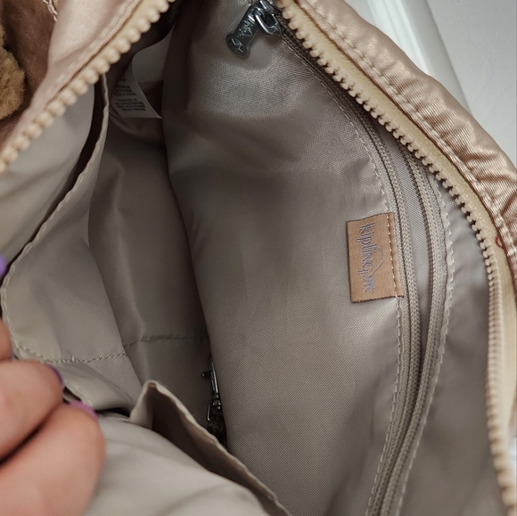 Kipling Bronze Goldish Crossbody or Shoulder Bag MAKE AN OFFER! - Picture 6 of 10